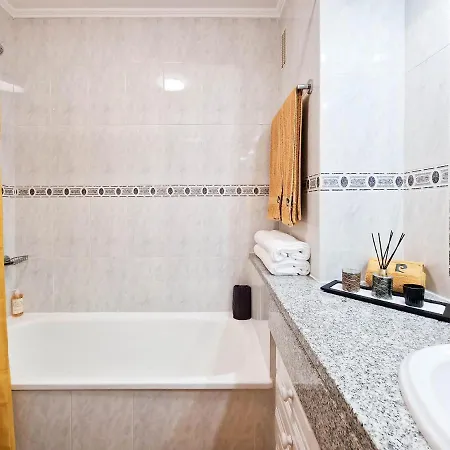 Rocha Varandas Atlantis Apartment *