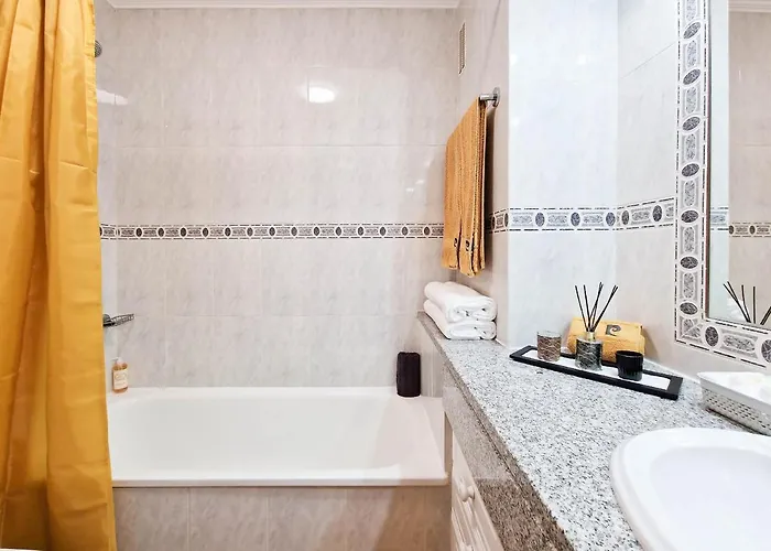 Rocha Varandas Atlantis Apartment *